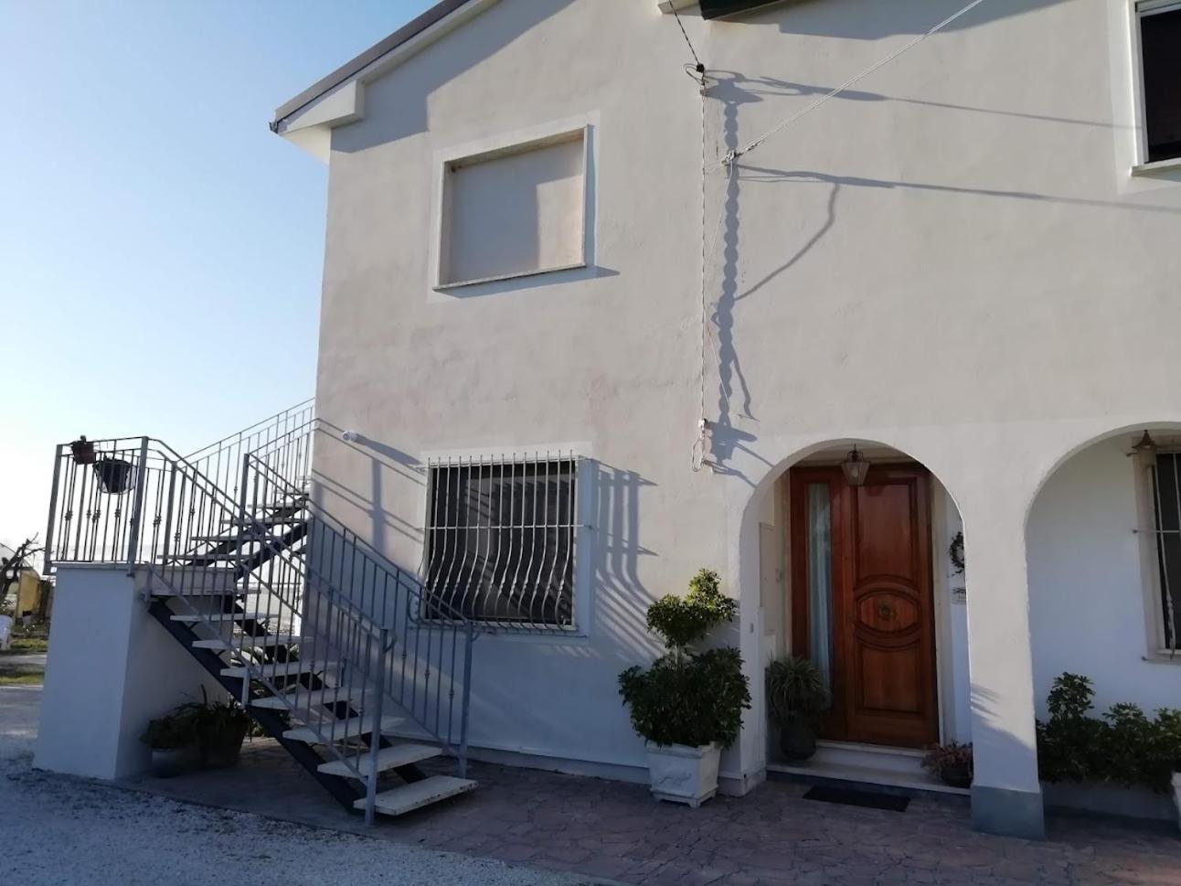 La Casa Di Silvia Apartman Massarosa Kültér fotó